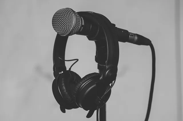 Your band doesn't need a cutting edge studio-recorded demo, but you definitely need an audio or video demo of decent enough quality to land those early gigs.